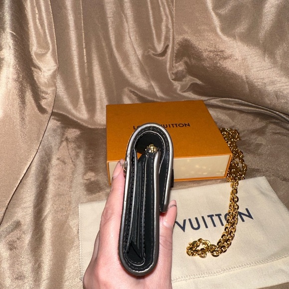 Louis Vuitton Dauphine compact wallet - Picture 3 of 14